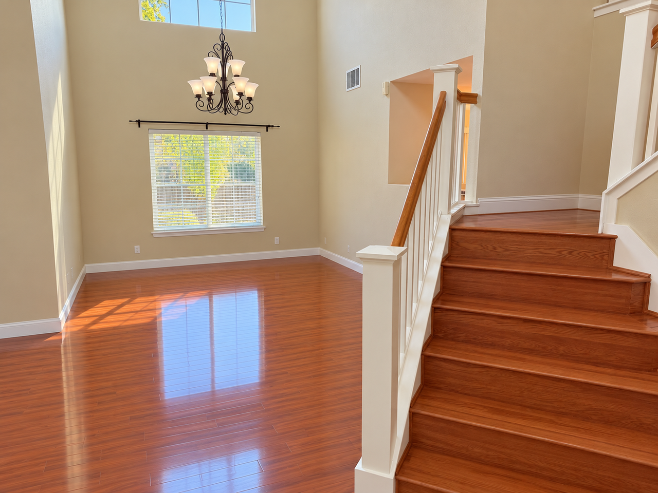 6308 Scenic Ave - Photo 2 of 22