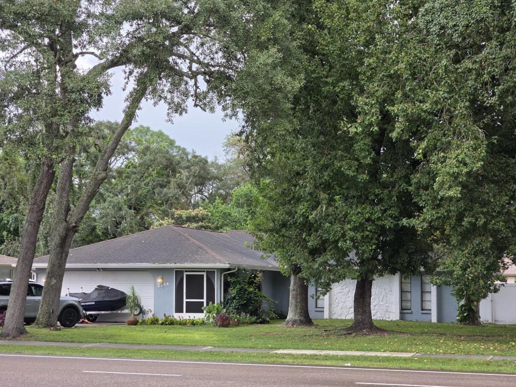 2044 Deltona Blvd
