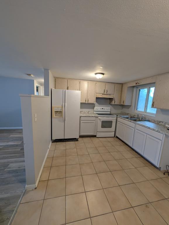 8 S Jackson St - Photo 6 of 10