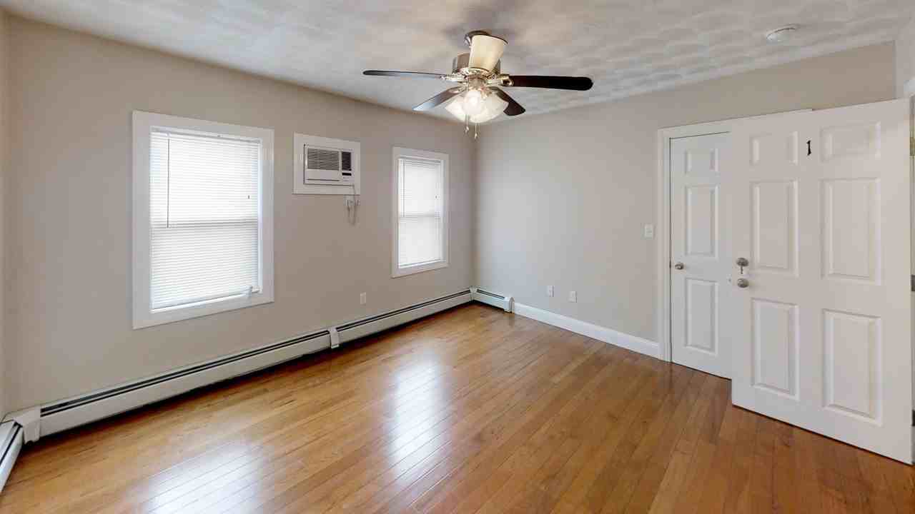 70 Pembroke Ave #72-3 - Photo 6 of 11
