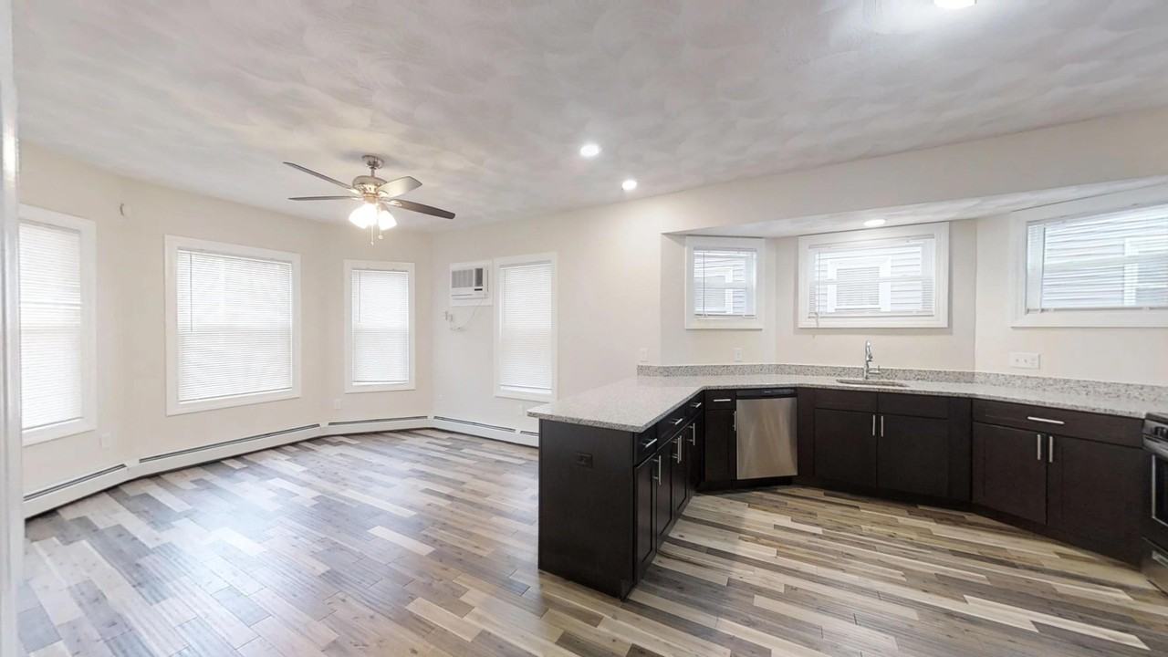 122 Oakland Ave #122-2 - Photo 3 of 19