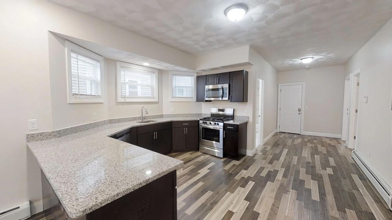 122 Oakland Ave #122-2 - Photo 5 of 19