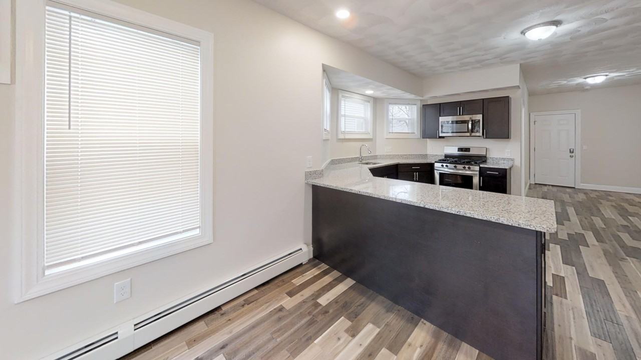 122 Oakland Ave #122-2 - Photo 6 of 19