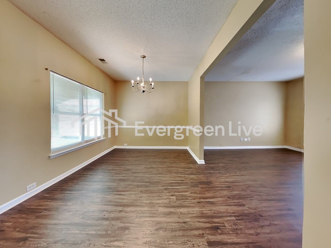 2229 Crossrail Dr - Photo 5 of 20