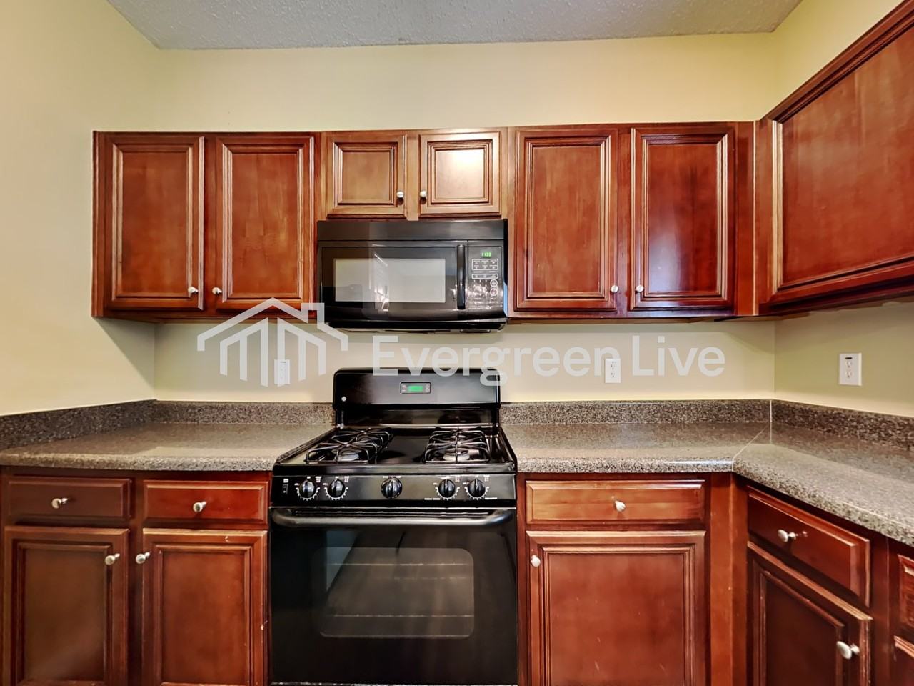 2229 Crossrail Dr - Photo 6 of 20