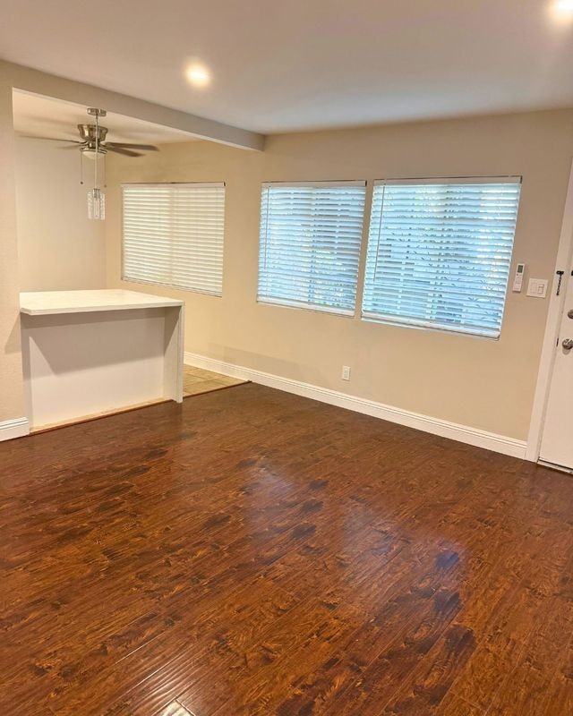 2203 Grand Ave - Photo 3 of 20