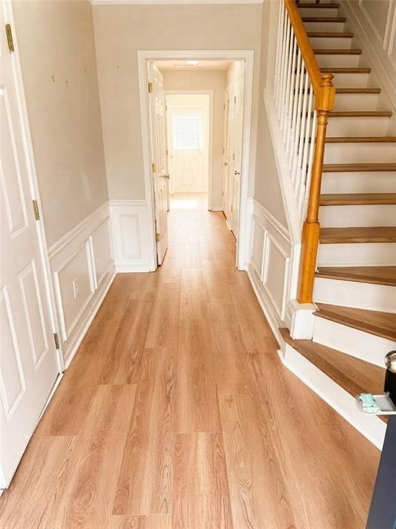 1108 Thornborough Dr - Photo 2 of 15