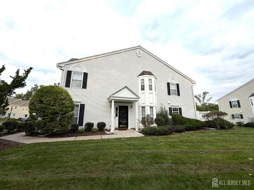 101 Park Knoll Drive - Photo 2 of 19