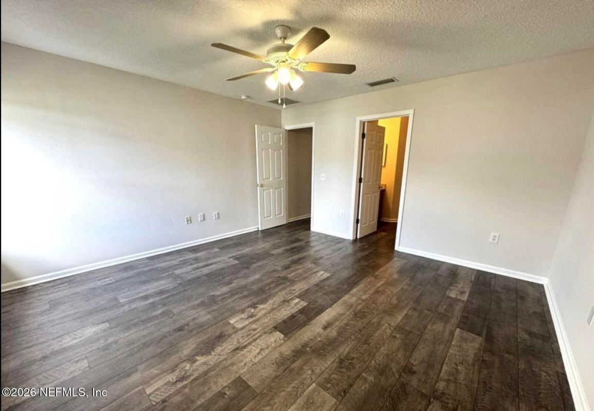 8440 Mcgirts Village Ln - Photo 5 of 9