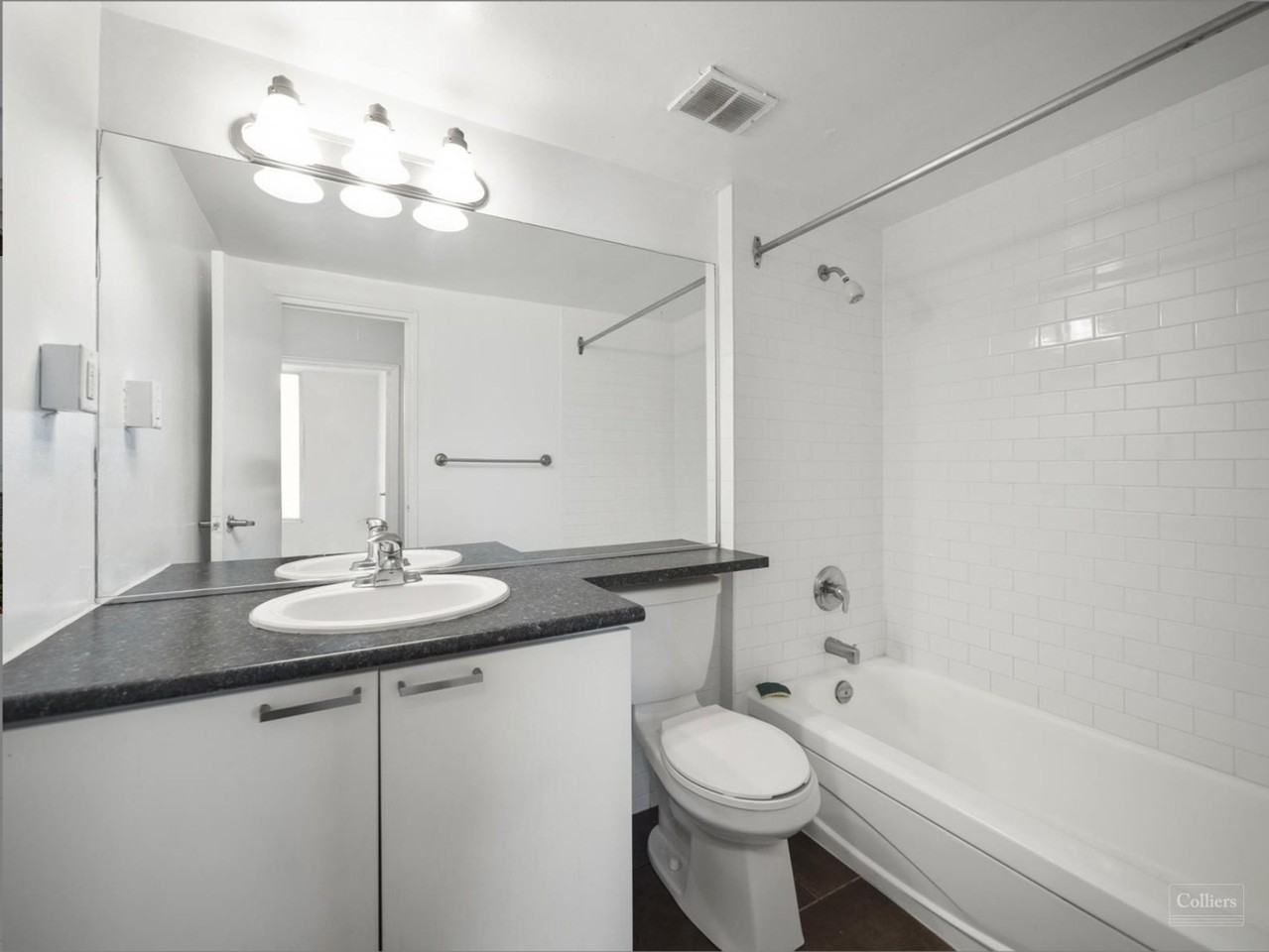 263-265 Dixon Rd - Photo 6 of 50