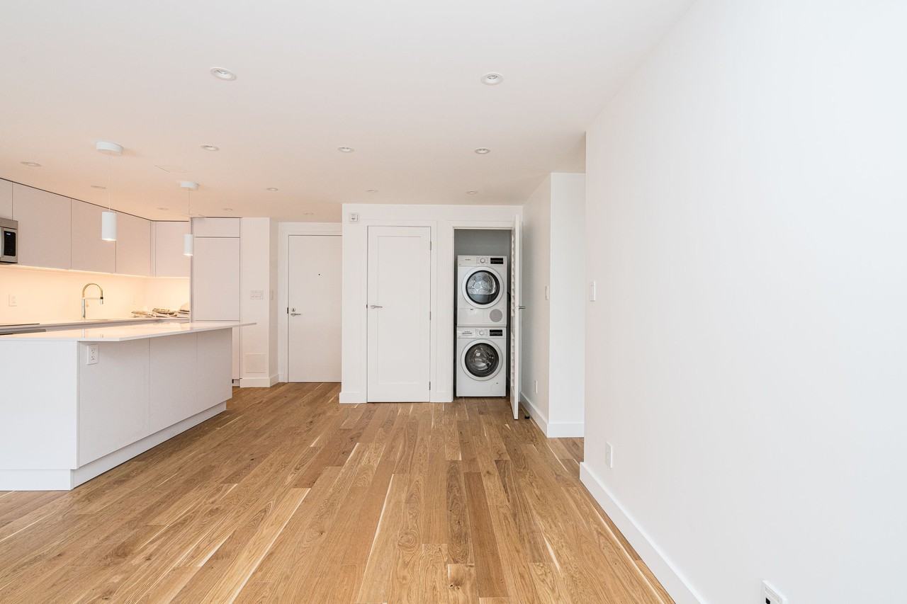 150 Donway & 4 Overland - Photo 6 of 50