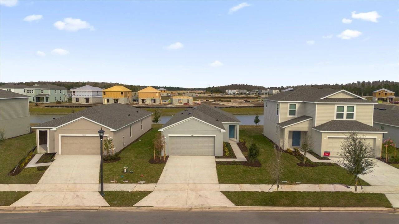 5647 Nispero Way - Photo 3 of 27