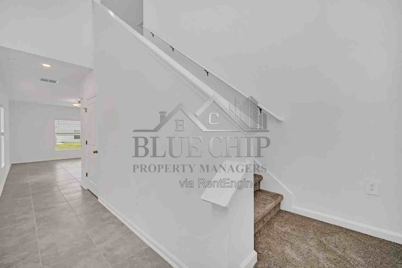 2142 Aquifer Ln - Photo 3 of 34
