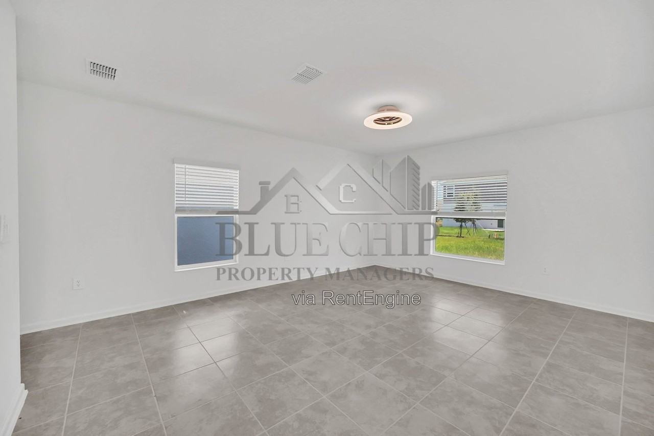 2142 Aquifer Ln - Photo 7 of 34