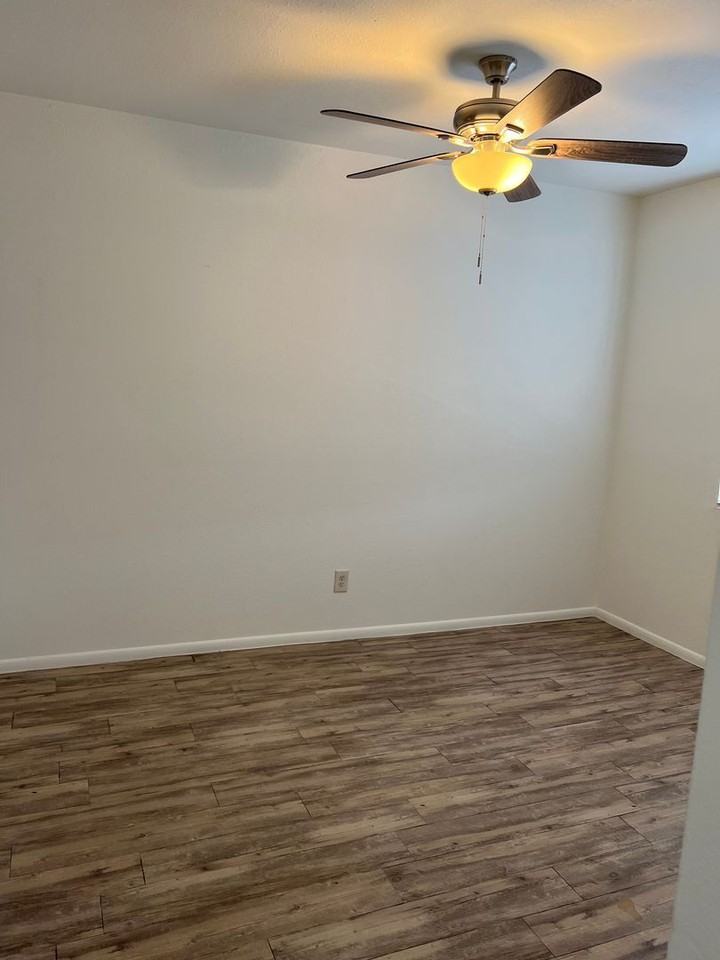 345 E Calle Arizona #2 - Photo 3 of 9
