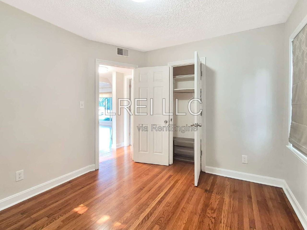 2802 Richland Ave - Photo 5 of 12