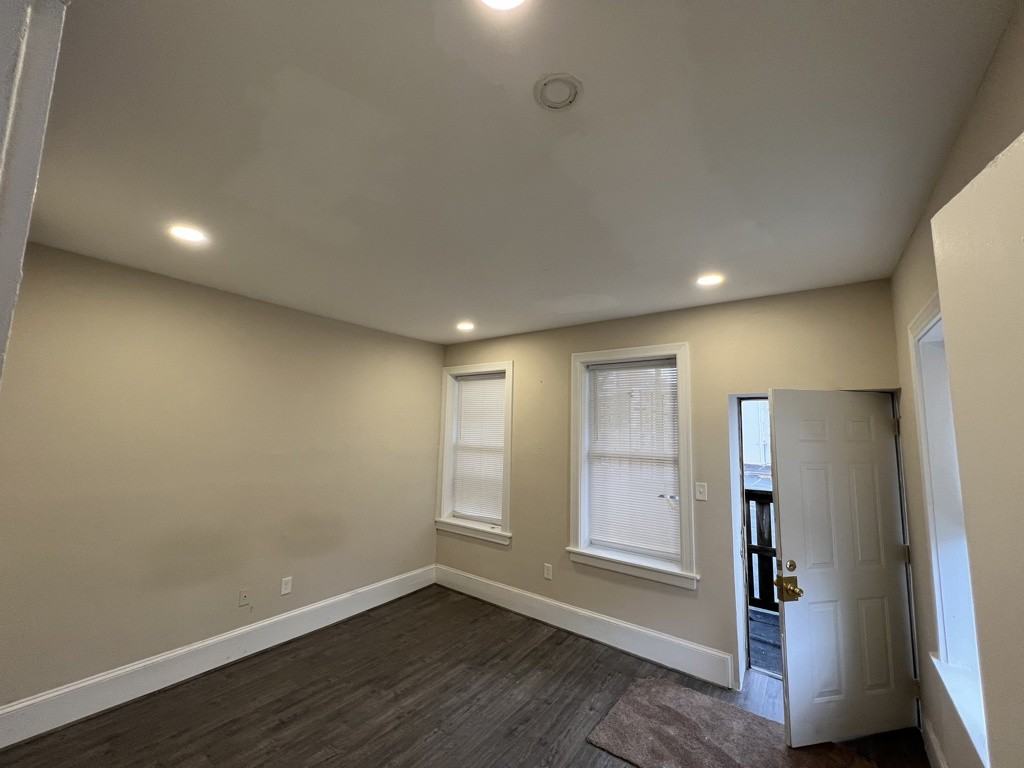 901 Jefferson St #B - Photo 5 of 15