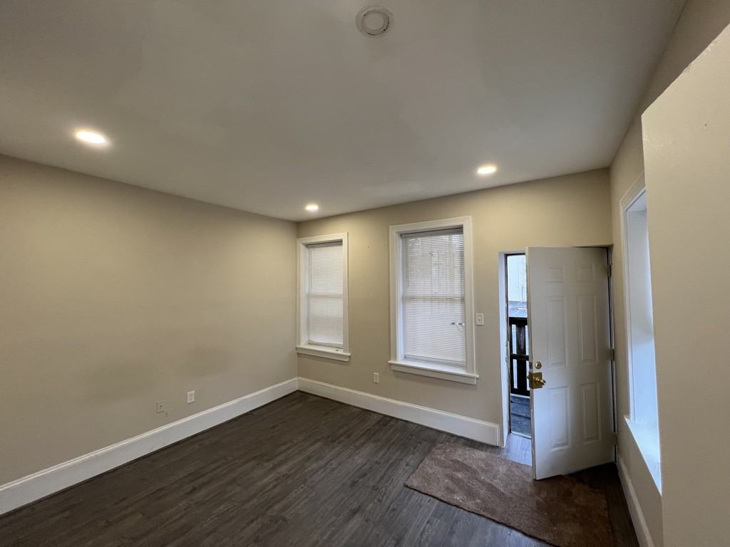 901 Jefferson St #B - Photo 6 of 15