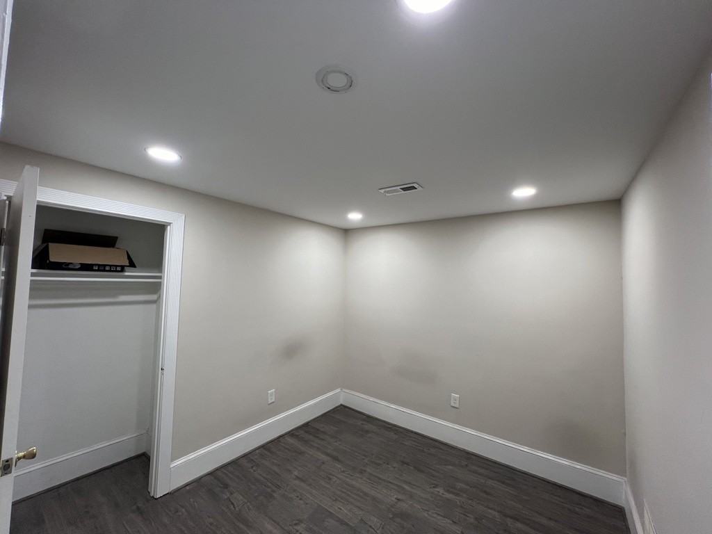901 Jefferson St #B - Photo 7 of 15