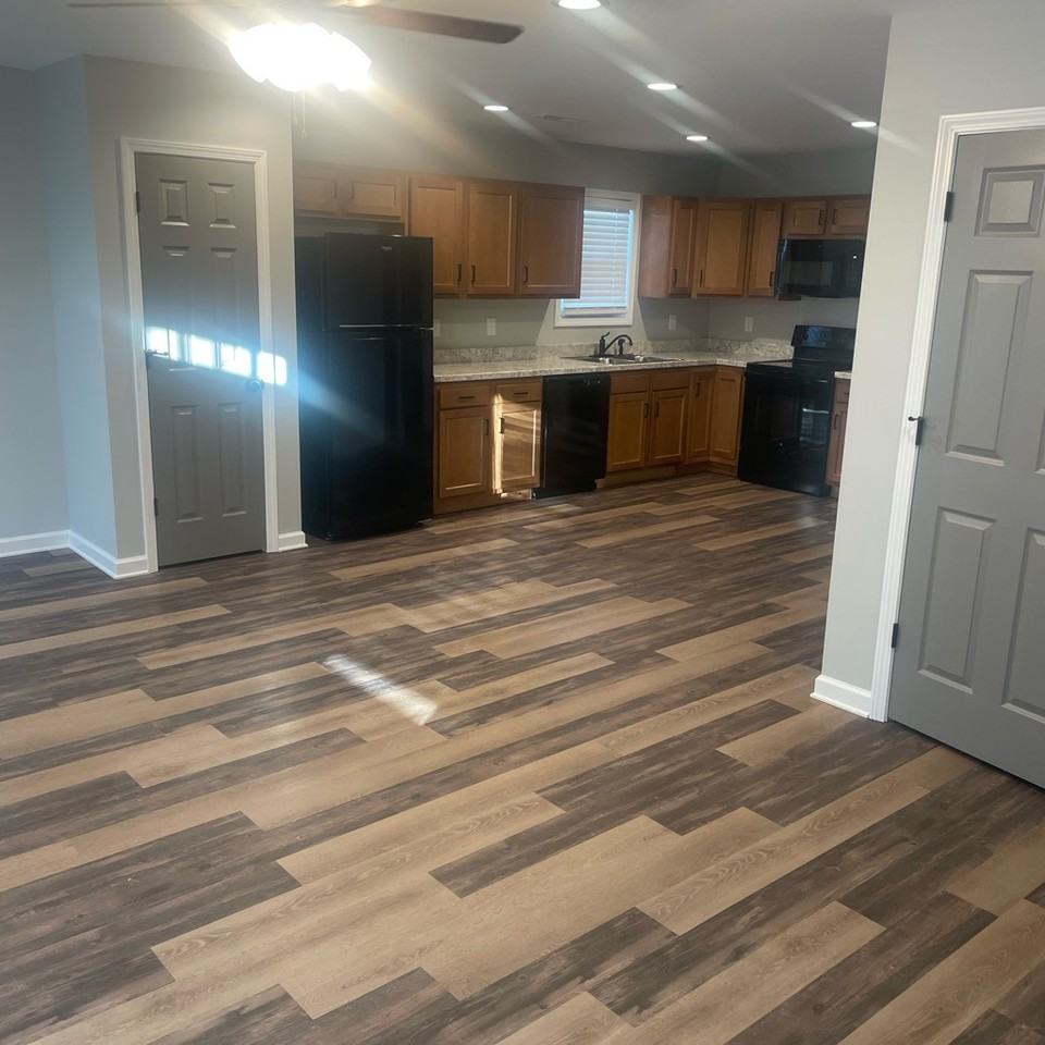 2712 Lindsey Dr #A - Photo 3 of 3