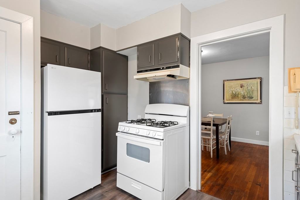 530 W Canedy St - Photo 6 of 16