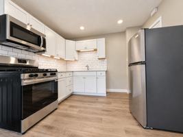 featured image of 833 Randolph Ave