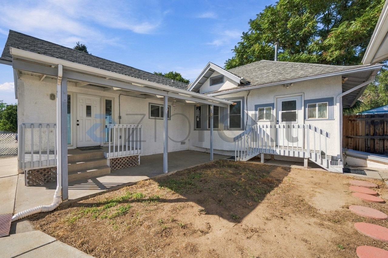 821 Allison Ave - Photo 5 of 33