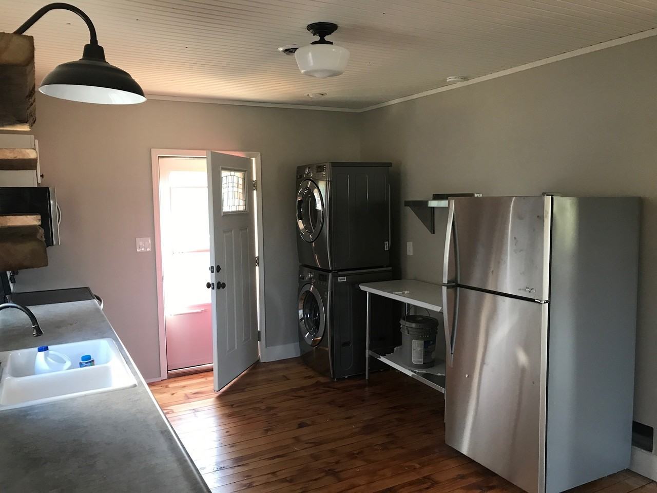 211 Broad St #2 - Photo 6 of 8