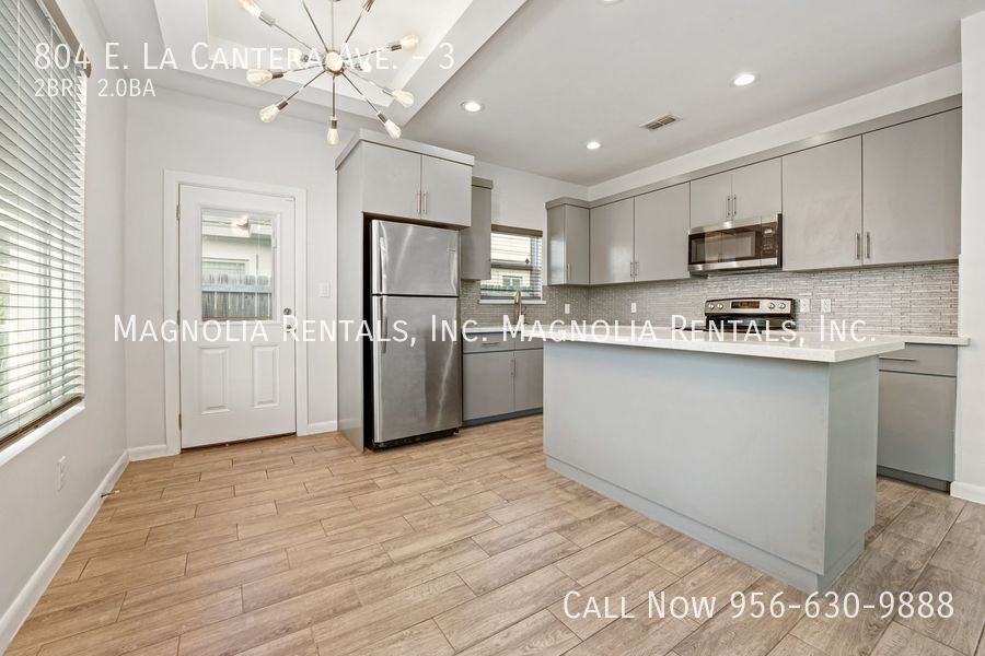 804 E La Cantera Ave #3 - Photo 4 of 13