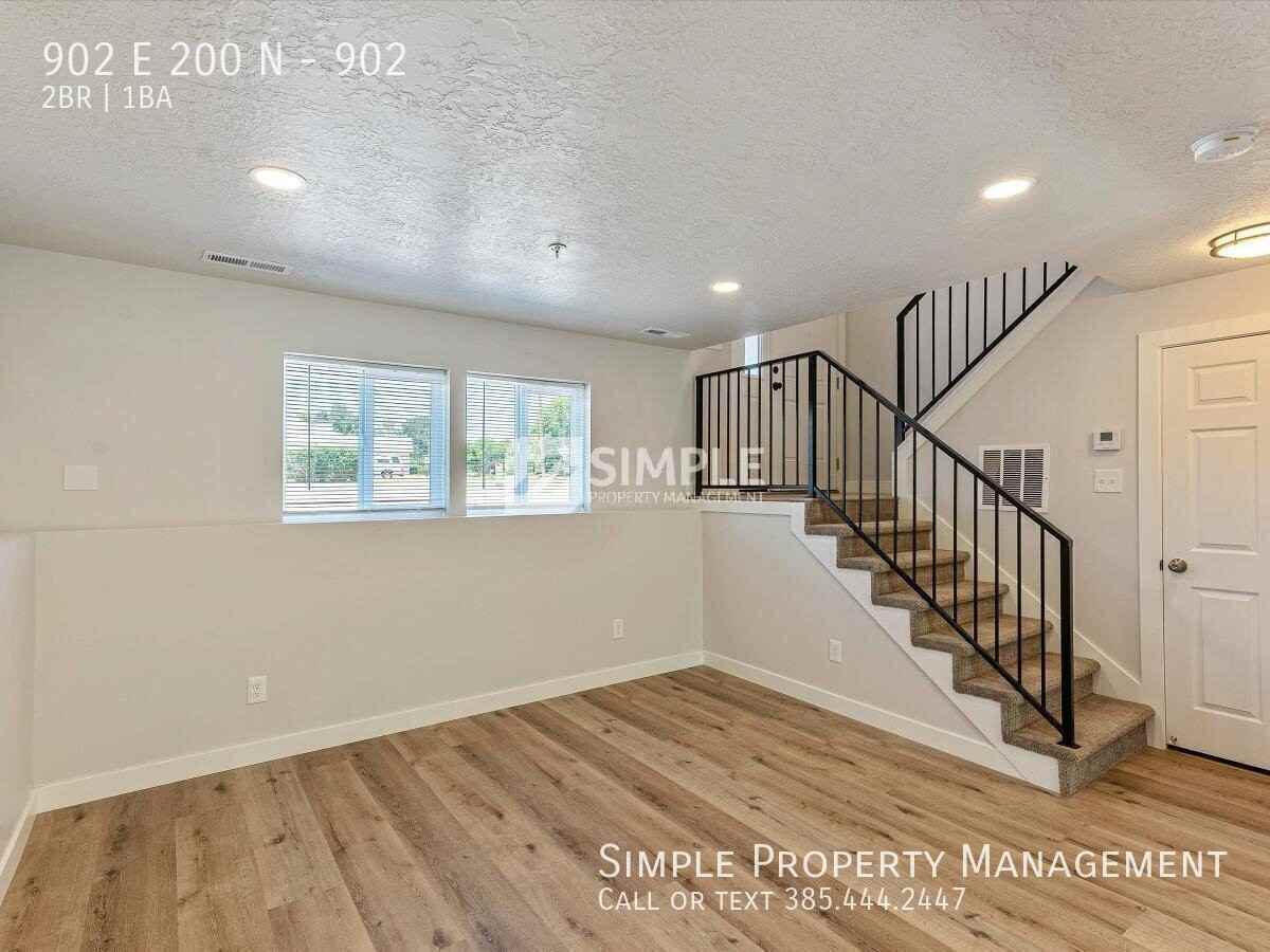902 E 200 N #902 - Photo 3 of 29