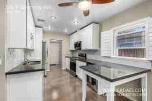 334 E Whitton Ave - Photo 1 of 1