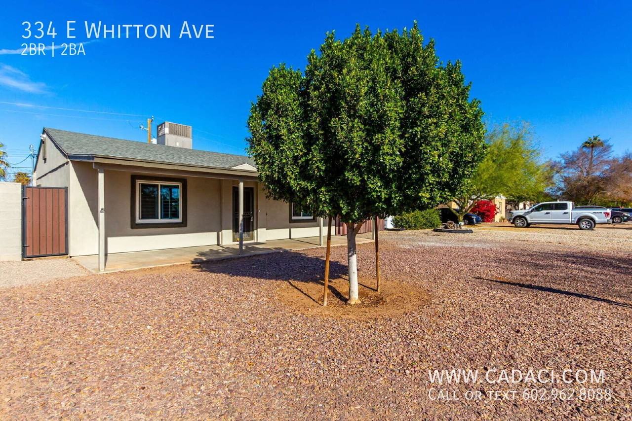 334 E Whitton Ave - Photo 4 of 27
