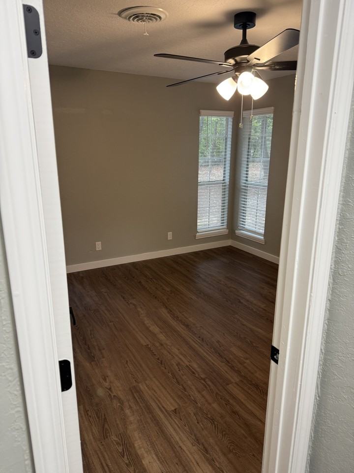 1714 Pleasant Valley Pl #NA - Photo 3 of 8