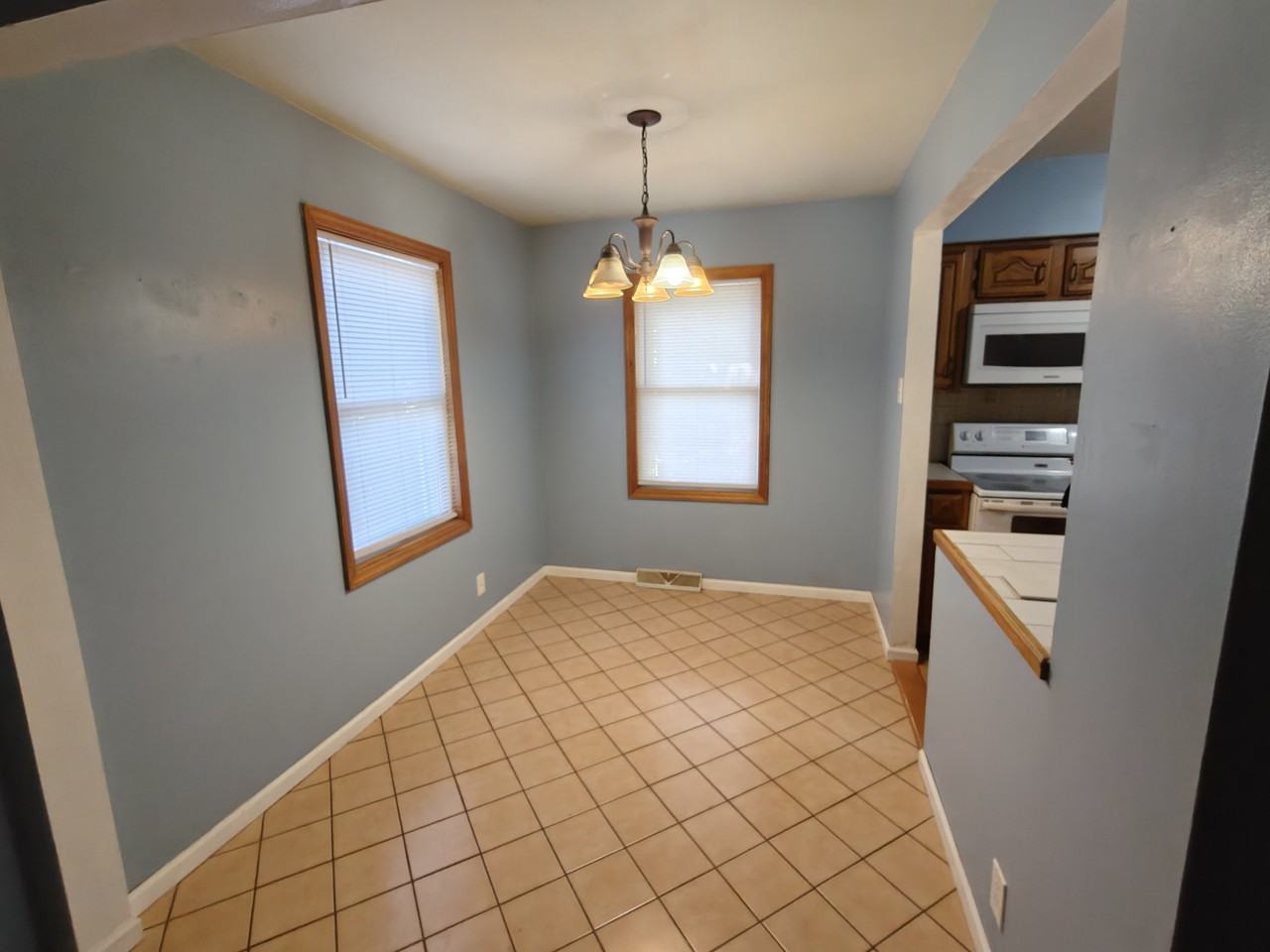 114 Sue Ln #NA - Photo 5 of 8