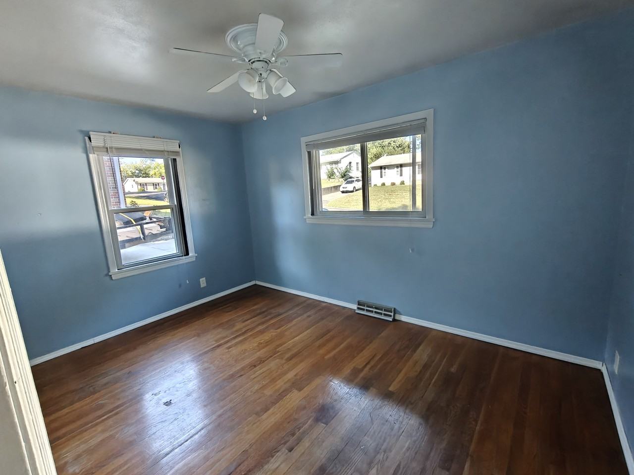 114 Sue Ln #NA - Photo 7 of 8