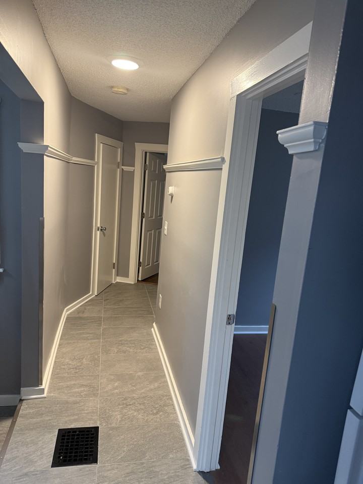 67 Foster St #1stFL - Photo 5 of 11