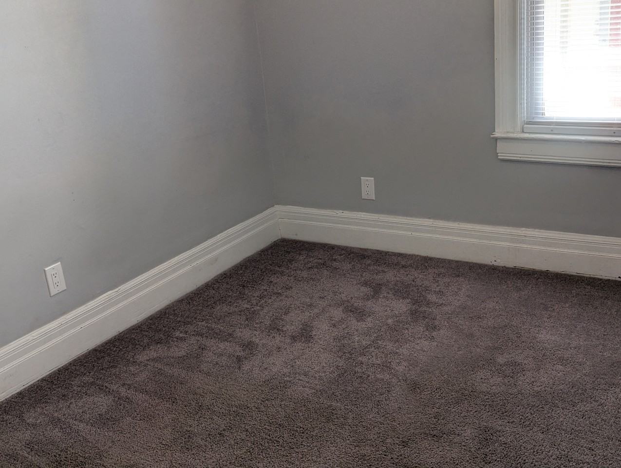 673 Dewey Ave #673 - Photo 6 of 8