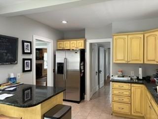614 Greenwood Ave Se #NA - Photo 3 of 3
