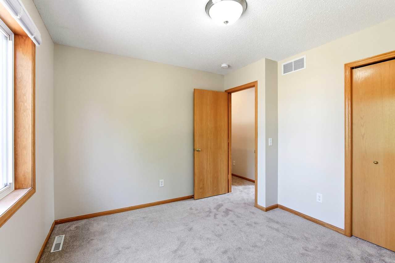 1676 Philipp Way #NA - Photo 5 of 9