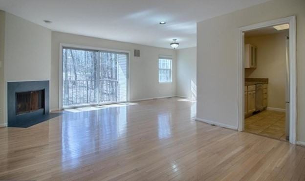 10448 Parthenon Ct - Photo 4 of 15