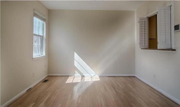 10448 Parthenon Ct - Photo 5 of 15