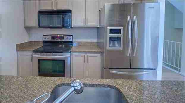 10448 Parthenon Ct - Photo 7 of 15