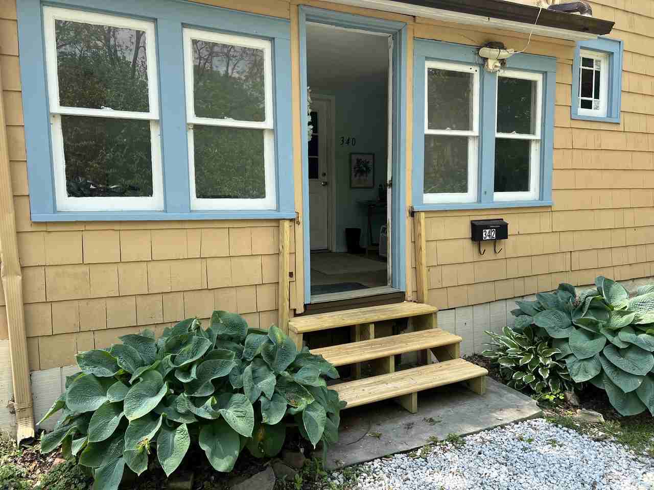 342 Cherry St - Photo 2 of 21