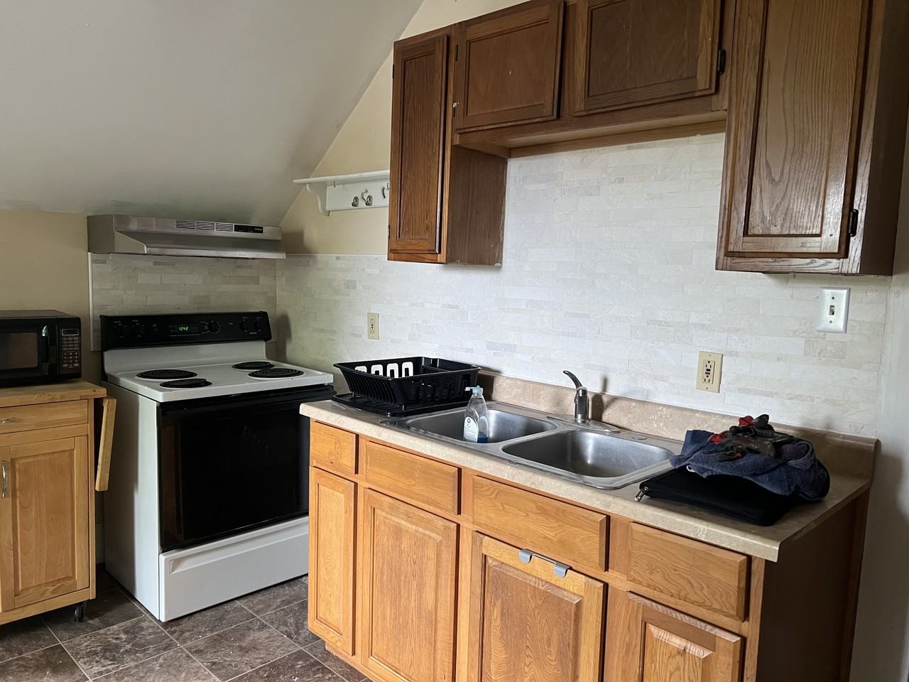 342 Cherry St - Photo 7 of 21