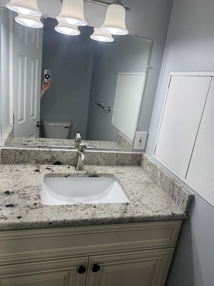 290 Shamrock Hl #NA - Photo 4 of 22