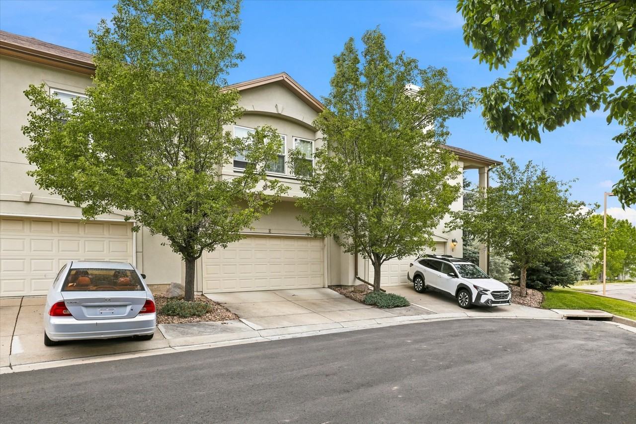 6607 S Forest Way #E - Photo 3 of 23