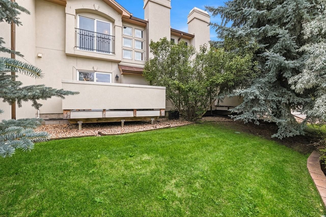 6607 S Forest Way #E - Photo 5 of 23