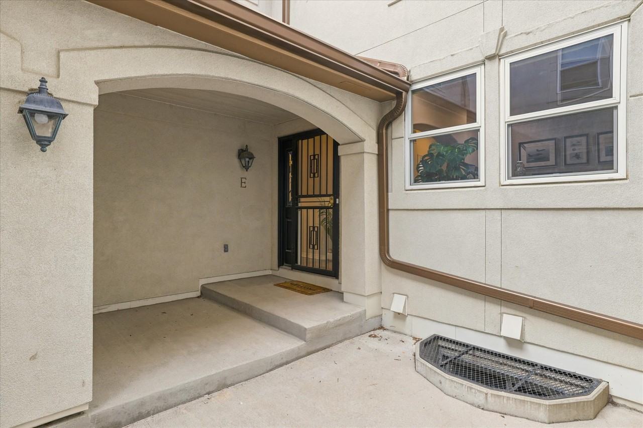 6607 S Forest Way #E - Photo 6 of 23