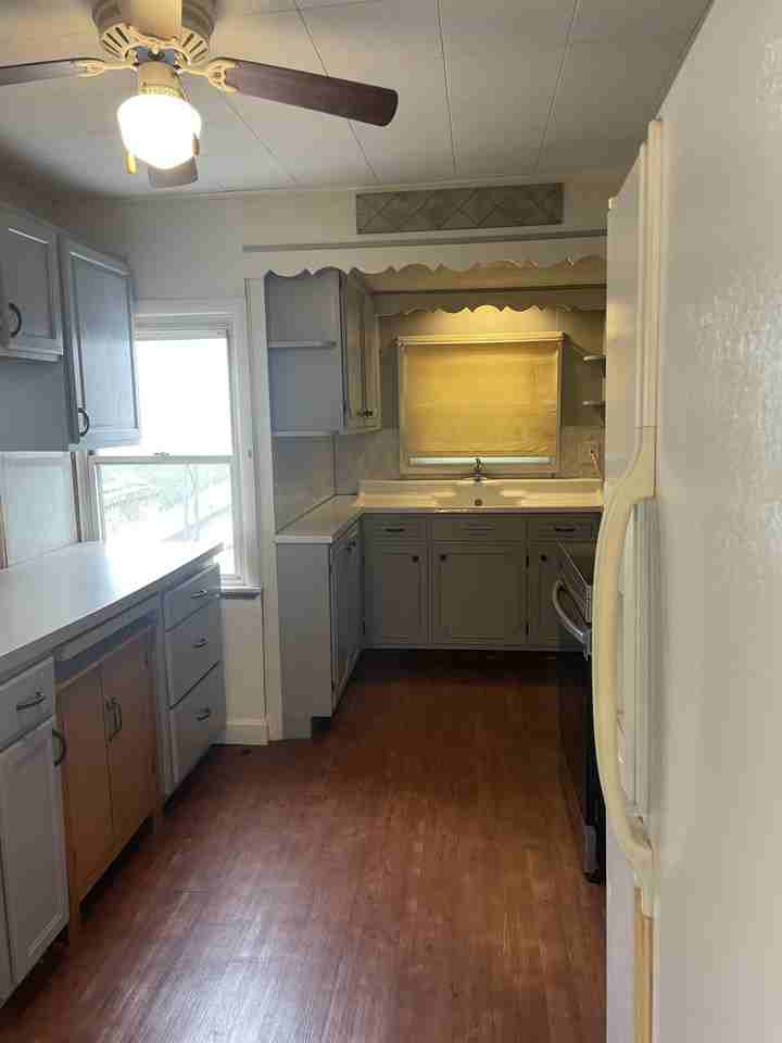 303 Chestnut St #NA - Photo 4 of 17