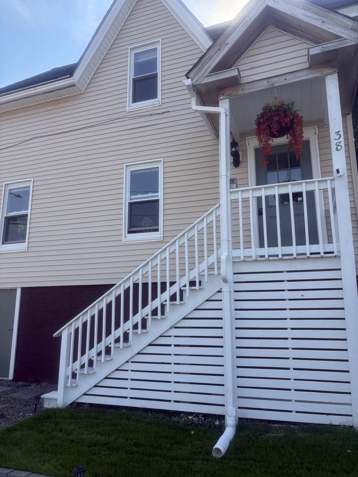 38 Jannell Ct #B